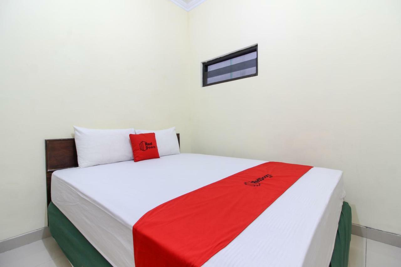 Reddoorz Near Rumah Sakit Condong Catur Maguwo Εξωτερικό φωτογραφία