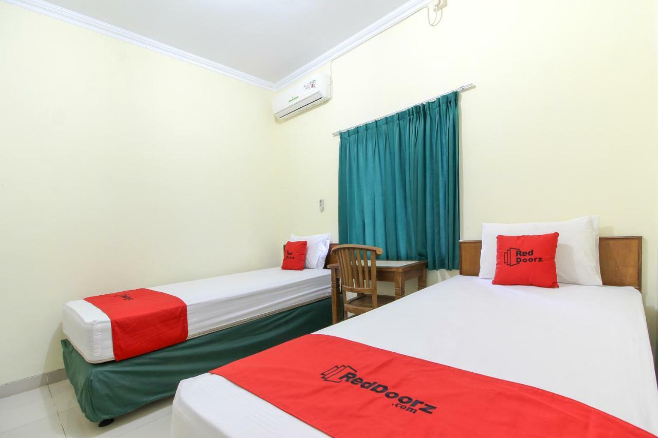 Reddoorz Near Rumah Sakit Condong Catur Maguwo Εξωτερικό φωτογραφία
