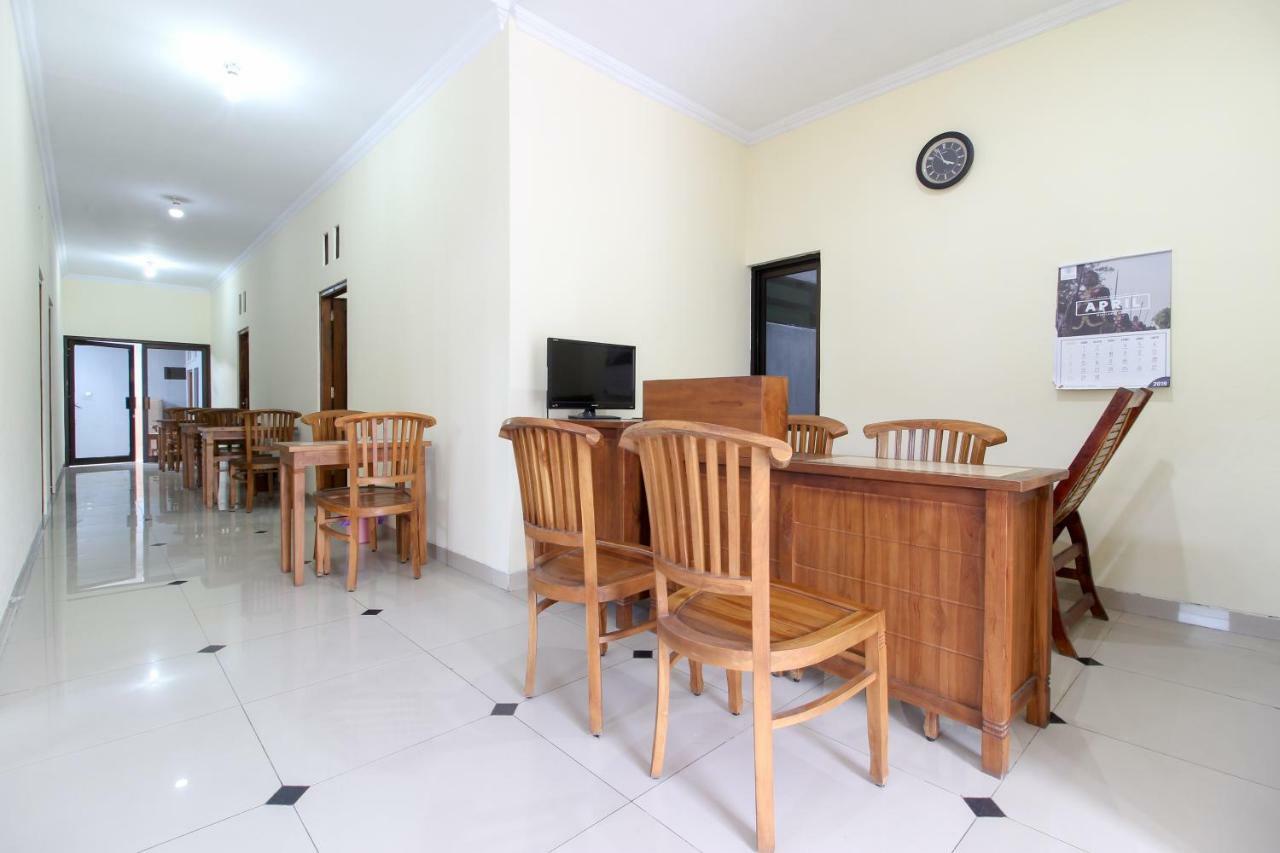 Reddoorz Near Rumah Sakit Condong Catur Maguwo Εξωτερικό φωτογραφία